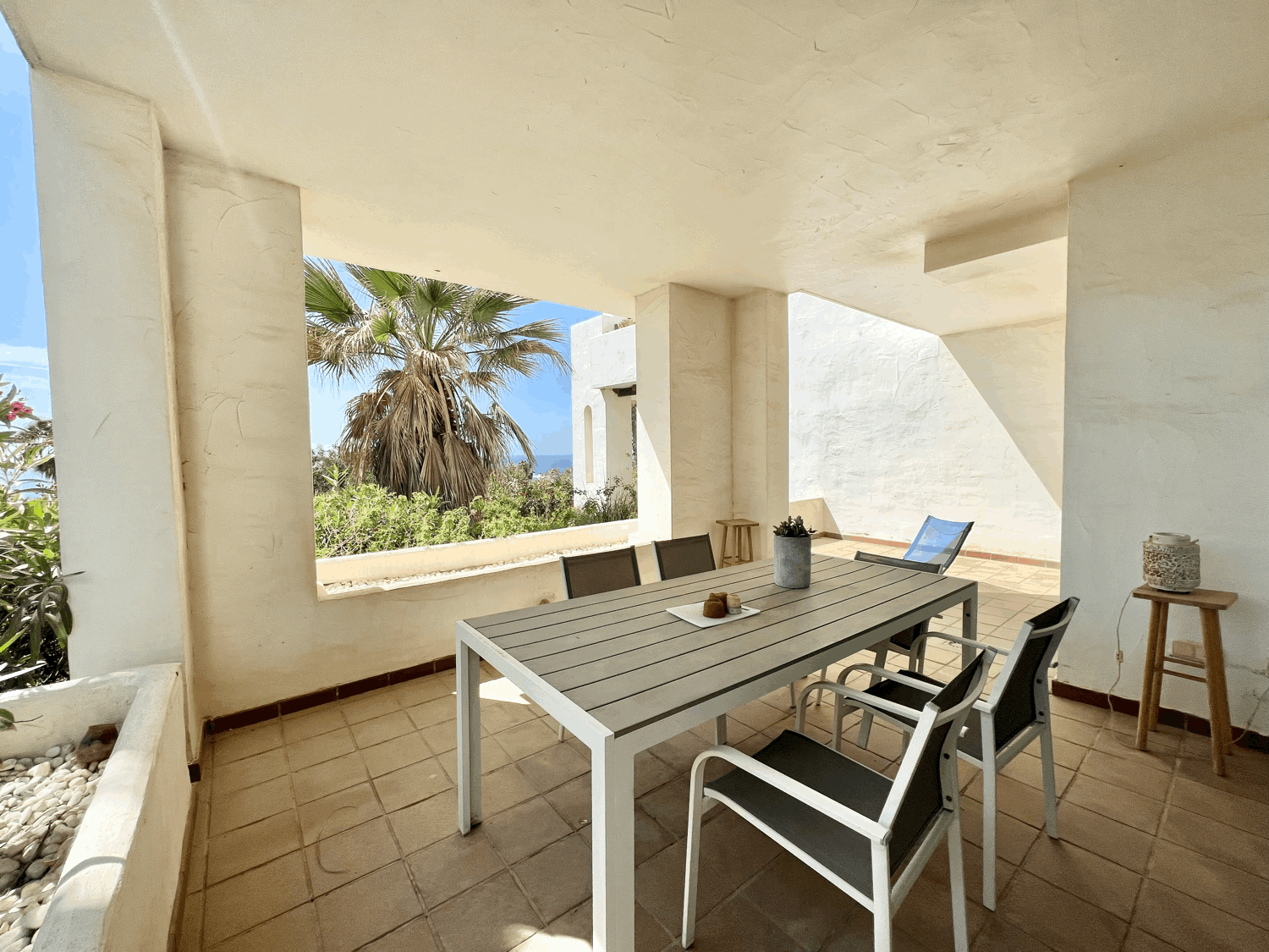 Schöne Drei-Zimmer-Wohnung mit schöner Aussicht in Alcaidesa