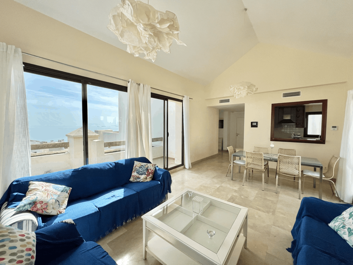 Penthouse for sale in La Alcaidesa