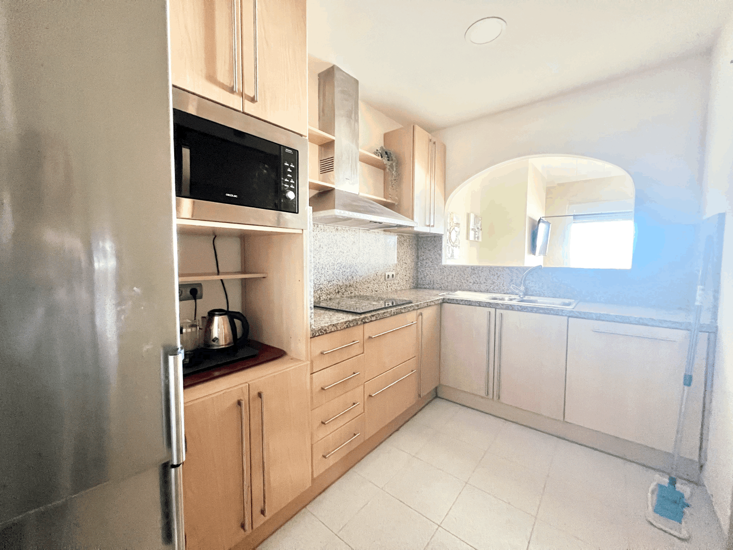 Charming two-bedroom apartment with  beautiful sea views