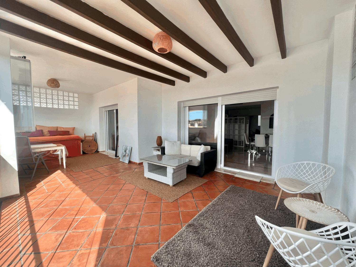 Charming two-bedroom apartment with  beautiful sea views