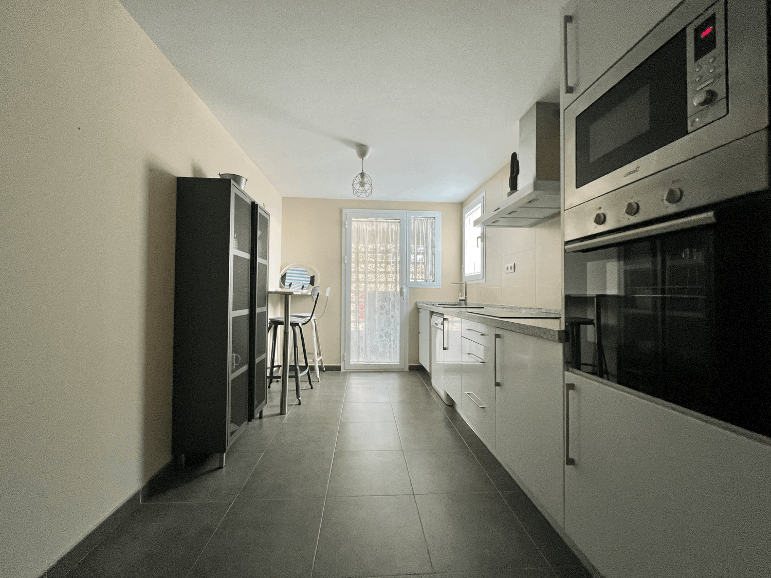 Splendid  three-bedroom apartment with stunning sea and golf views in Alcaidesa