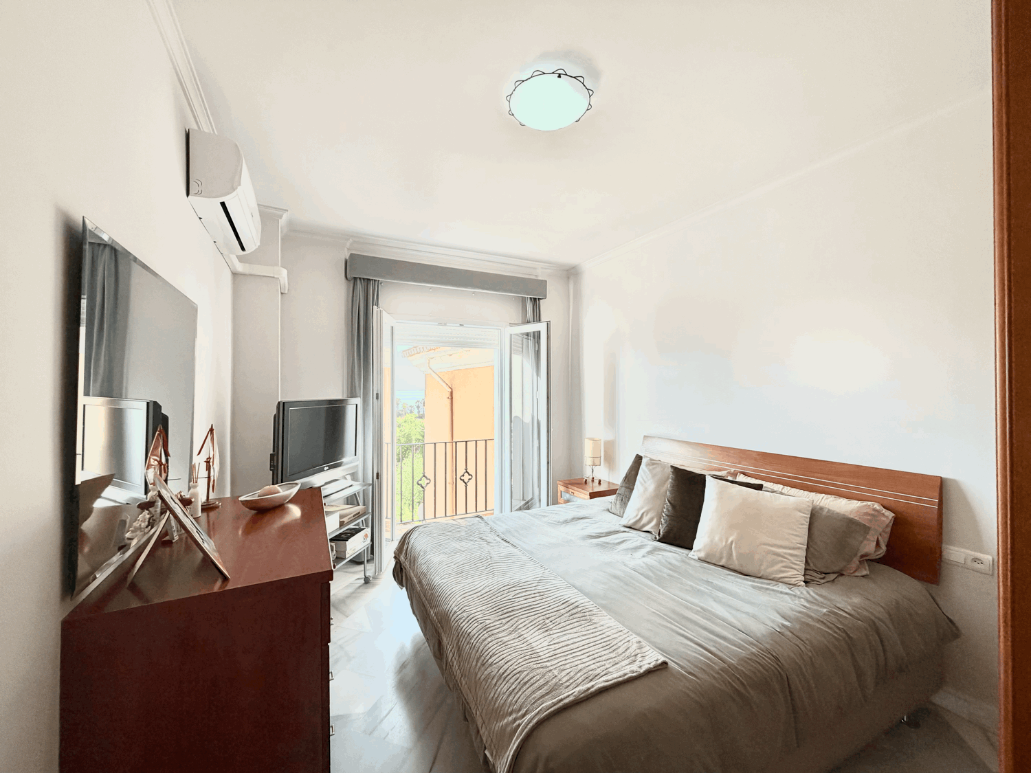 Chalethaus zur miete in La Alcaidesa