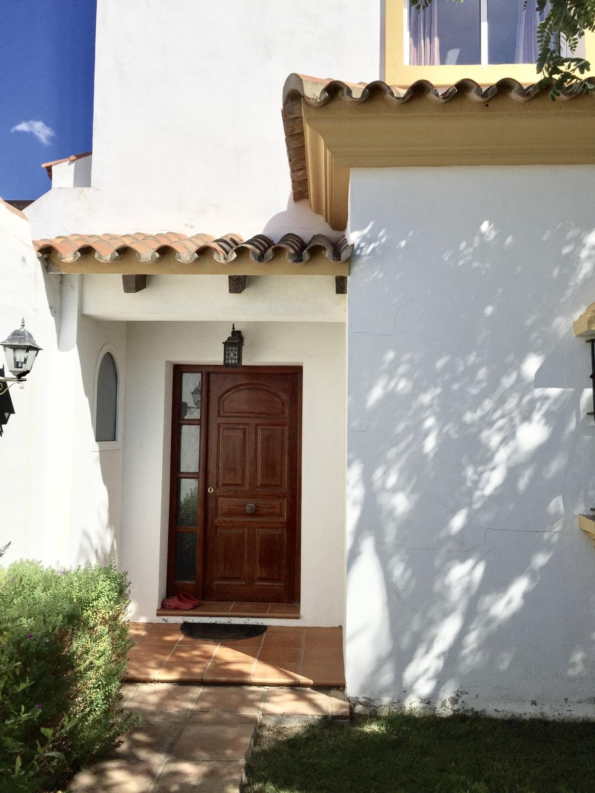 Villa for sale in La Alcaidesa