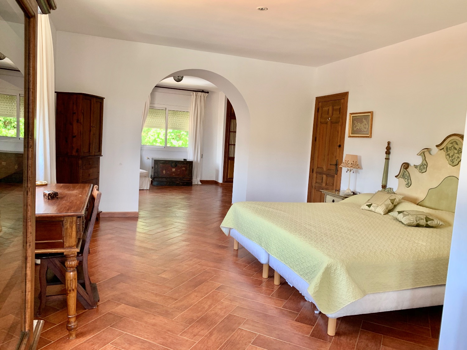 Schöne Villa mit sechs Schlafzimmern in Sotogrande Alto