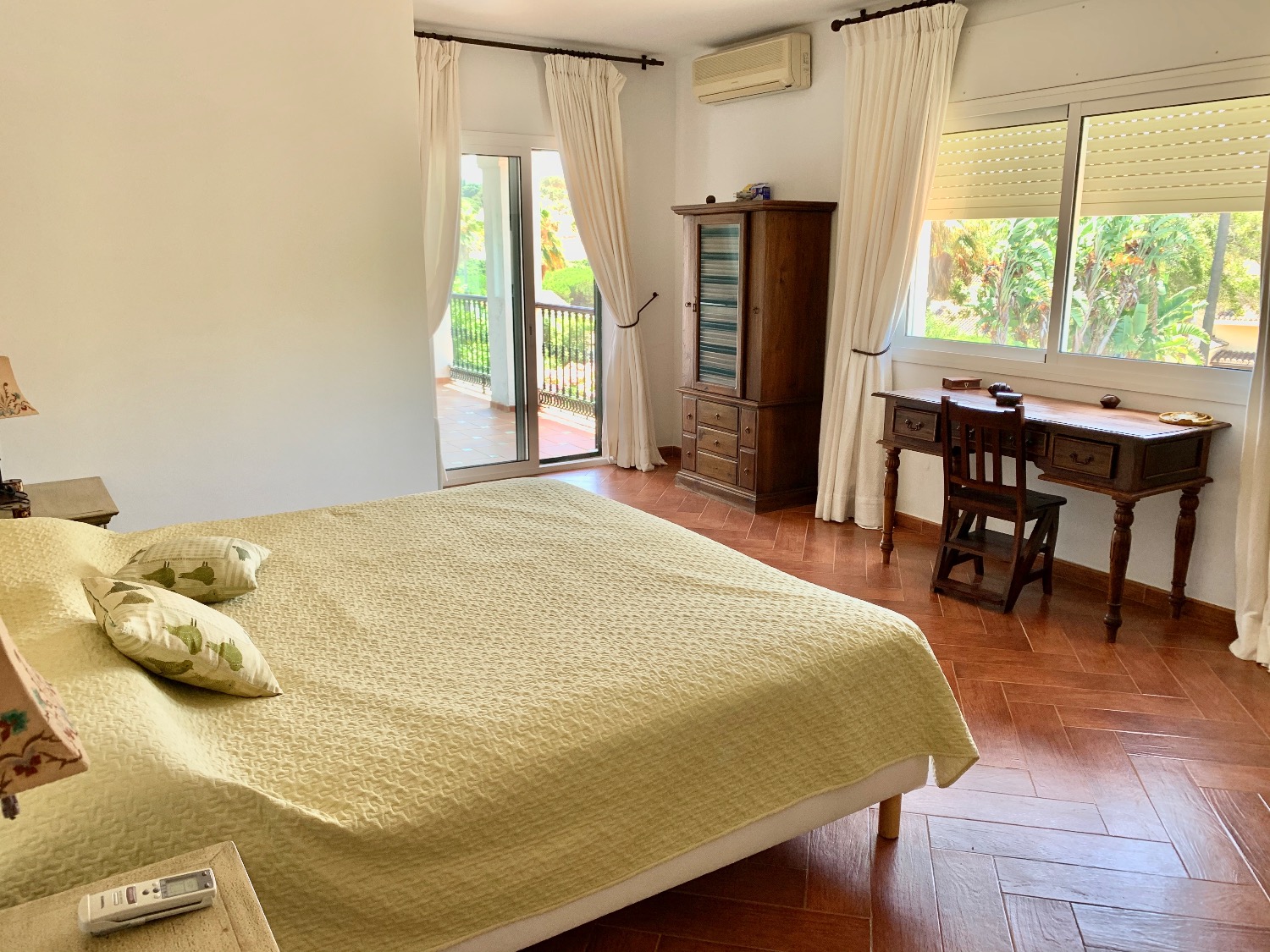 Schöne Villa mit sechs Schlafzimmern in Sotogrande Alto