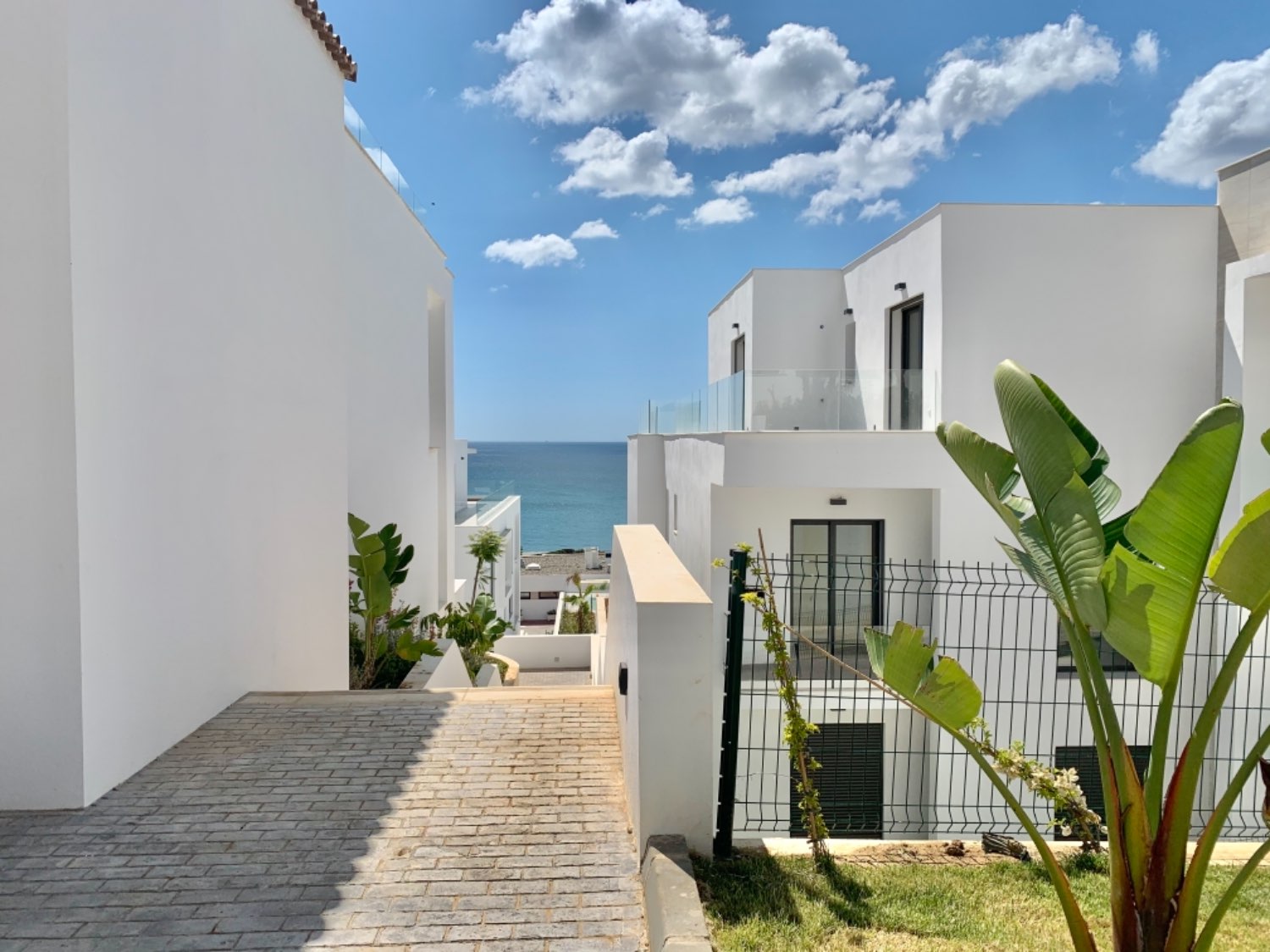 Duplex de luxe exclusif à Alcaidesa en première ligne de plage