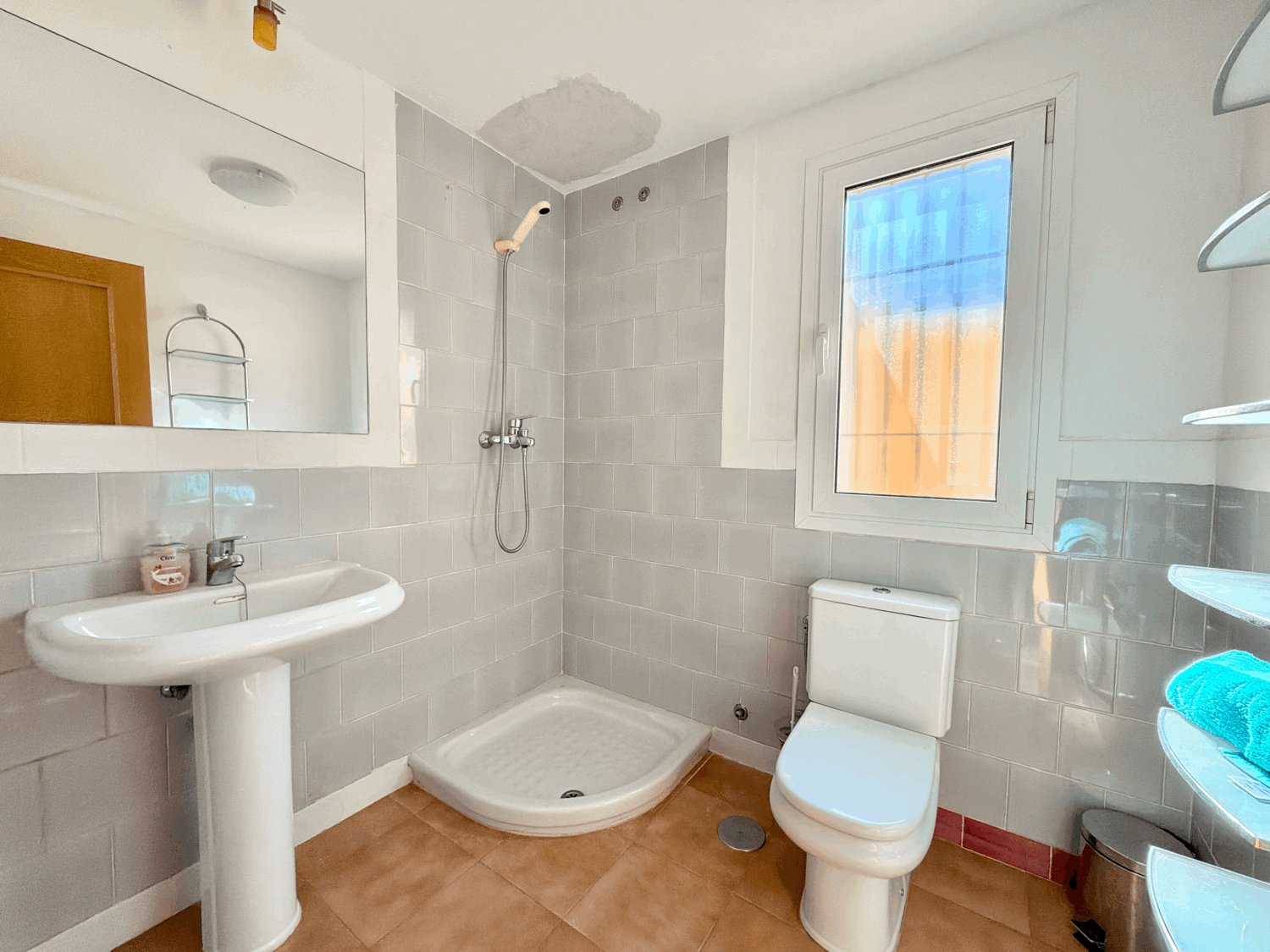 Splendid three-bedroom semi-detached house with garden in Alcaidesa