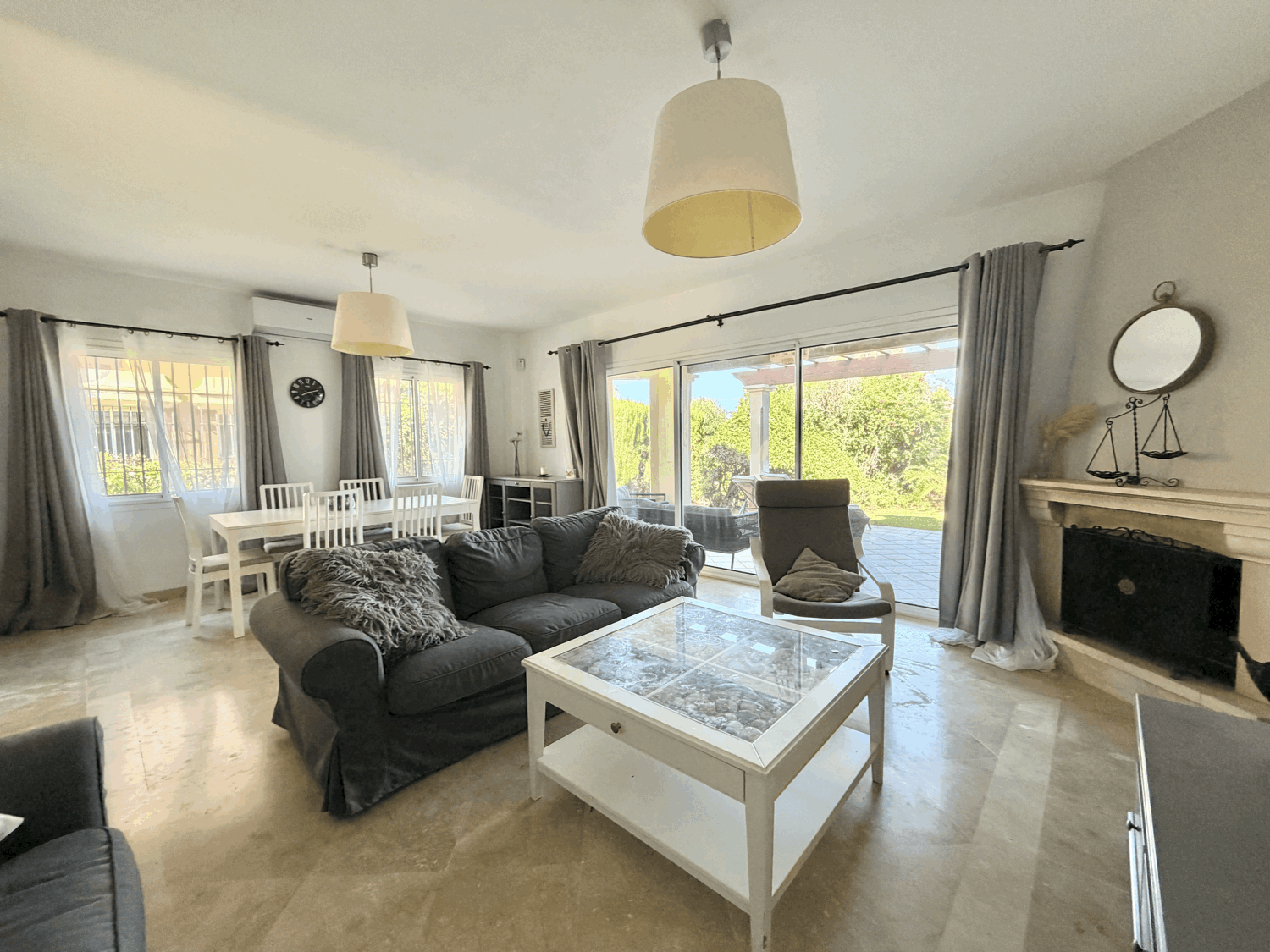 Splendid three-bedroom semi-detached house with garden in Alcaidesa