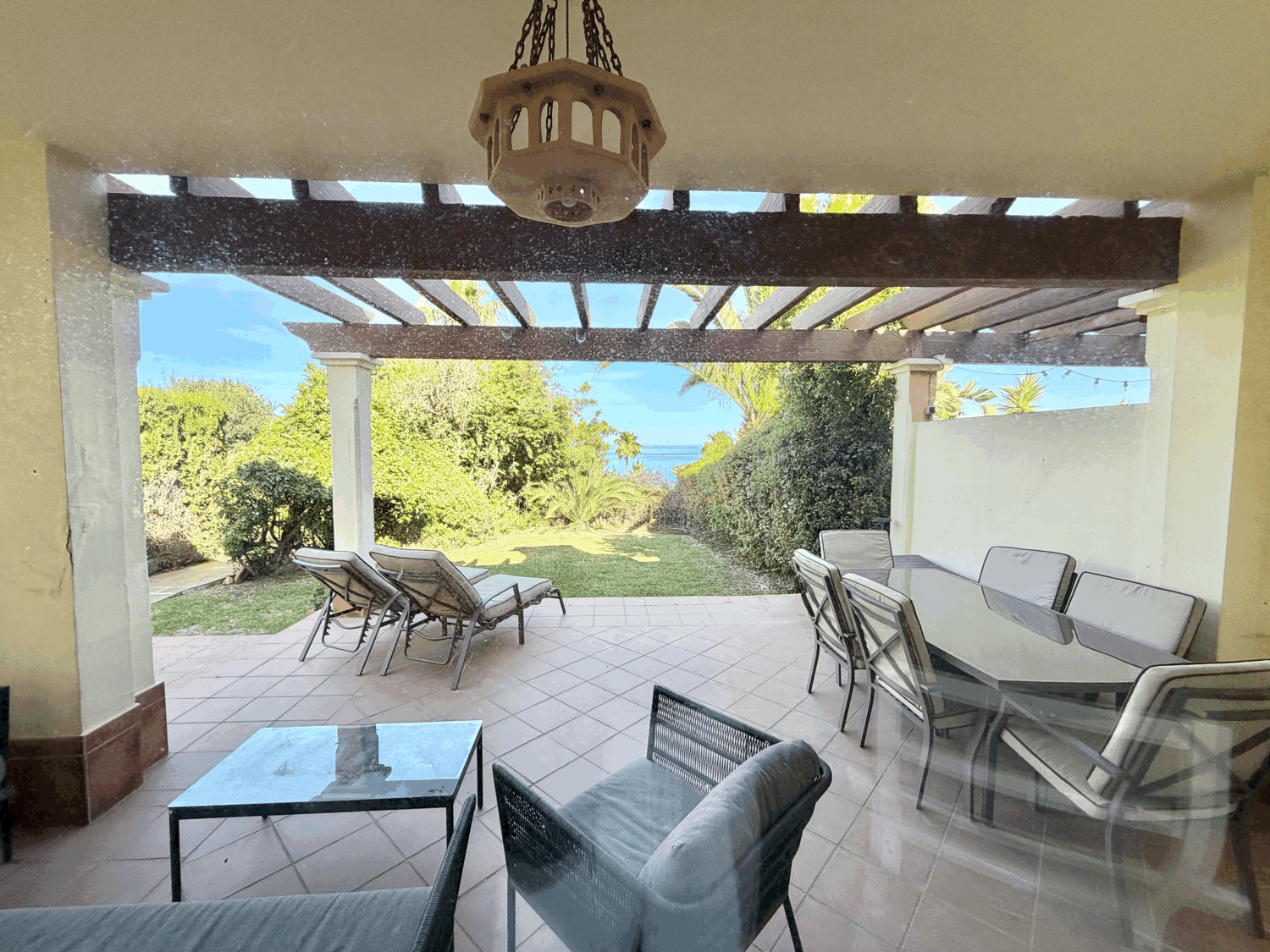 Splendid three-bedroom semi-detached house with garden in Alcaidesa