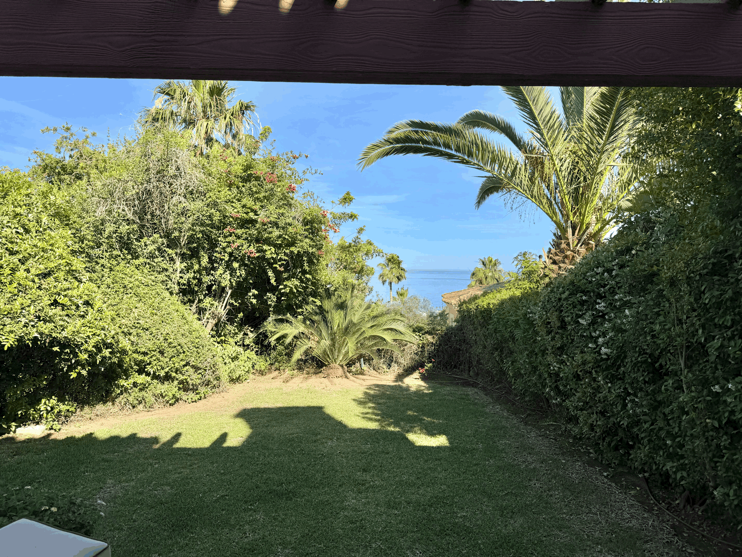 Splendid three-bedroom semi-detached house with garden in Alcaidesa