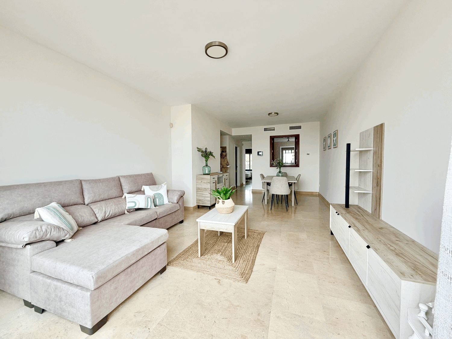 Apartment for rent in La Alcaidesa